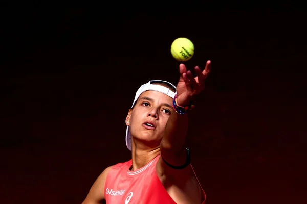 Sin margen de maniobra: Arango no encuentra resquicios en Madrid