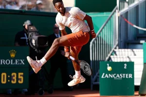 Bublik arruina la última función de Monfils en Montecarlo