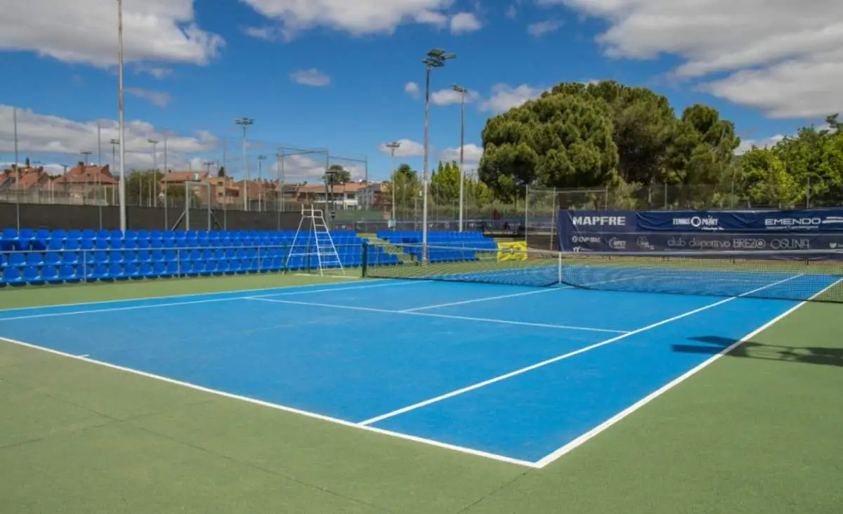 club deportivo brezo osuna: repaso a la historia e instalaciones de un club ubicado en el centro de madrid