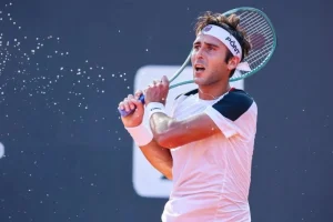 Horario, televisión y dónde ver ATP Houston 2026: Etcheverry – Bolt