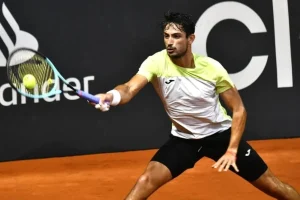 Horario, televisión y dónde ver ATP Bucarest 2026: Navone – Van de Zandschulp