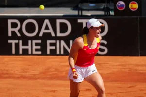 Triunfo y clasificación: España da el paso en la Billie Jean King Cup 2026