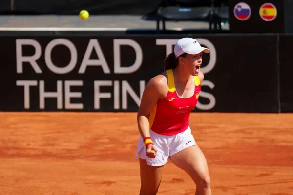 Triunfo y clasificación: España da el paso en la Billie Jean King Cup 2026