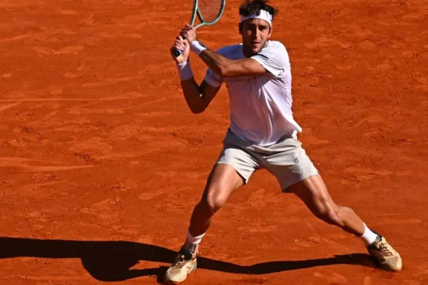 Etcheverry ejecuta un plan perfecto en su estreno en el Mutua Madrid Open