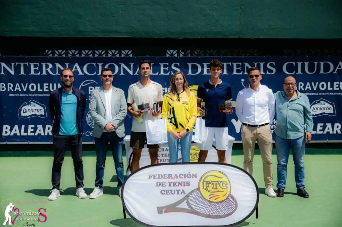 itf ceuta: izan almazan consigue su primer titulo como tenista profesional