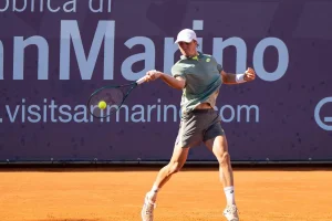 Se terminó la espera: Neumayer tuvo su final feliz en Barletta