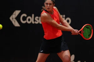 Riera se levanta de las cenizas y firma una remontada épica en Bogotá