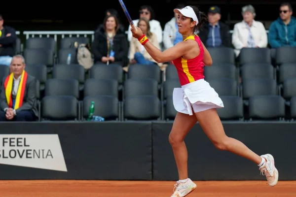 Dos caminos opuestos para España en la qualy de Roland Garros