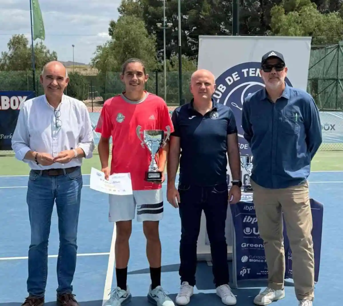 ibp albox: adam martin logra la remontada y conquista el titulo