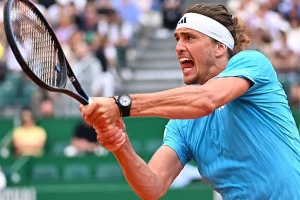 Zverev administra el desgaste ajeno y firma otro sólido triunfo en la capital francesa
