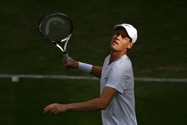 Sinner respira tranquilo y enfoca toda su energía en Wimbledon