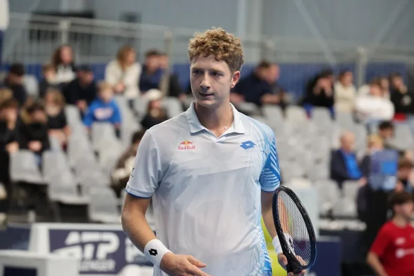 Una derrota que fortalece: Landaluce hizo temblar al campeón en Stuttgart