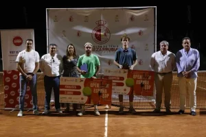IBP Cáceres: Alejandro Juan Maño se impone en una agónica final a Julio César Porras