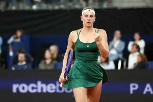 Marta Kostyuk sigue imparable y aterriza en semifinales en París