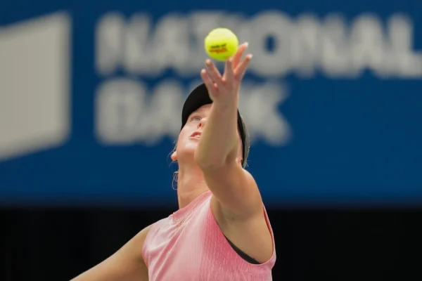 Ashlyn Krueger hace pesar su experiencia y es campeona en Ilkley