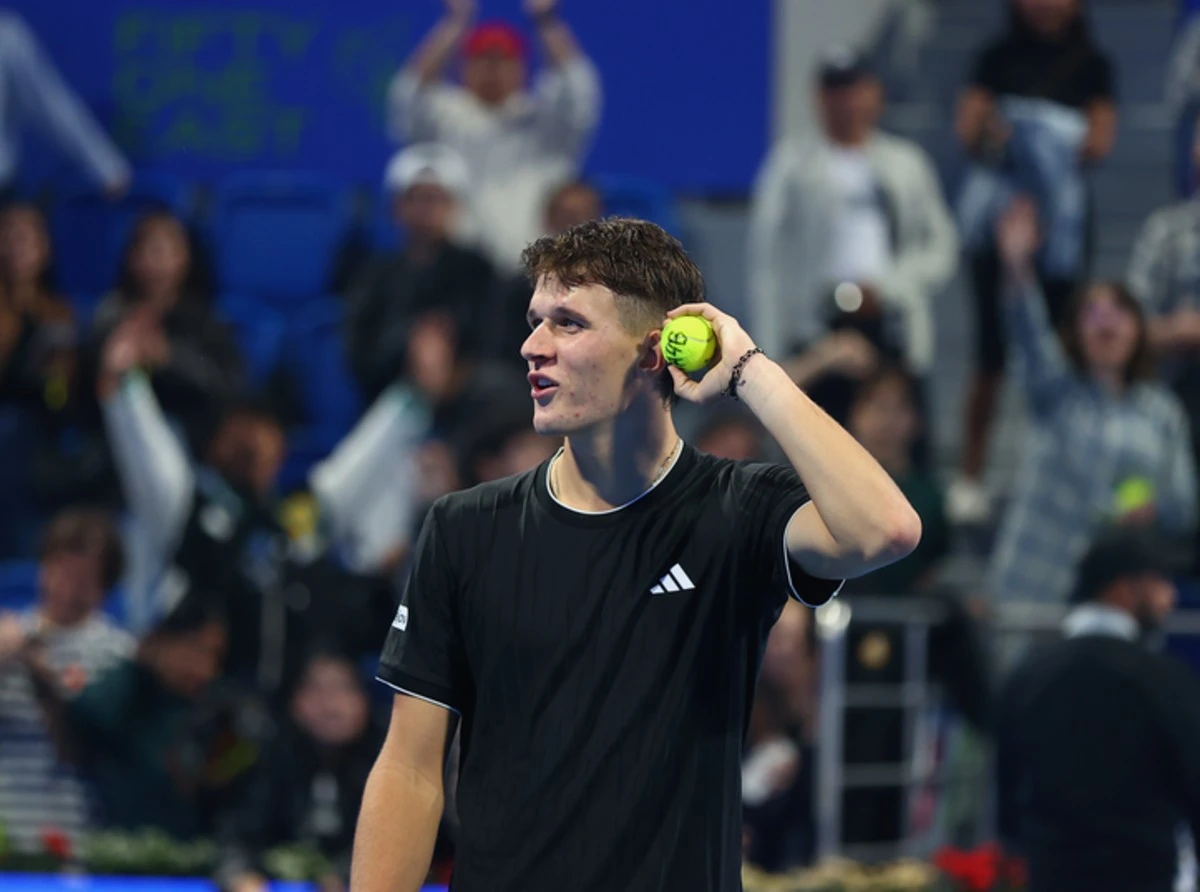 mensik fonseca roland garros 2026