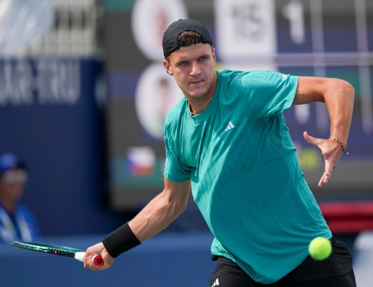 Mensik revela su mejor versión en París: "Voy a considerarlo un torneo muy positivo" 1 mensik revela su mejor versión en parís voy a considerarlo un torneo muy positivo