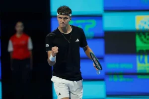 Mensik ya piensa en Zverev: “Estoy entusiasmado por el desafío”