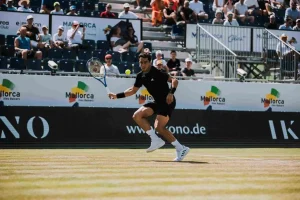 Sorpresa en Wimbledon: Munar firma un partido impecable ante Cerúndolo