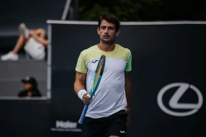 Navone y una adaptación sin premio en la hierba de Mallorca