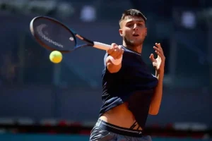 Oportunidad ‘gratis’ desaprovechada por Pablo Llamas en Wimbledon