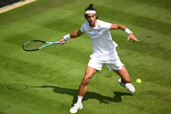 Un 2026 esquivo: Musetti confirma su baja de Wimbledon