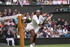 El futuro se impone al pasado en la Central de Wimbledon