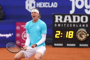 Se impuso la experiencia: Zverev vuela en París y frena a Jódar