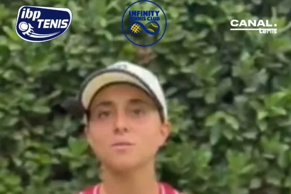 Andrea Palazón tras el título en el IBP Medina del Campo: “Recomiendo a la gente que venga, es un torneo diferente y una experiencia muy divertida”