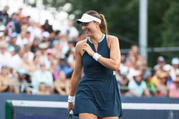 No la pueden frenar: Badosa se clasifica a las semifinales en el Iasi Open