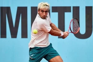 Horario, television y dónde ver Wimbledon 2026: Mérida – Medvedev