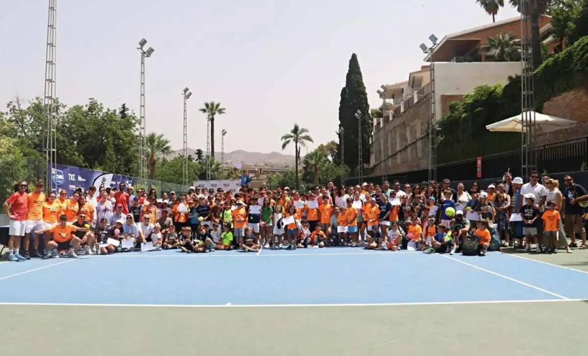 el tenis andaluz vive un crecimiento sin precedentes un 81% mas de licencias en solo dos años
