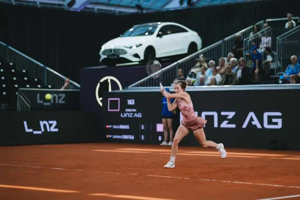 Sinja Kraus da una paliza y levanta el título en Kitzbuhel