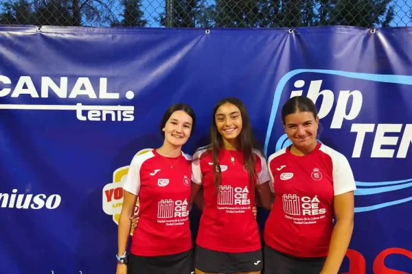 Las chicas cadetes del Real Club Tenis Cabezarrubia: “Jugar el Campeonato de España por este club fue increíble”