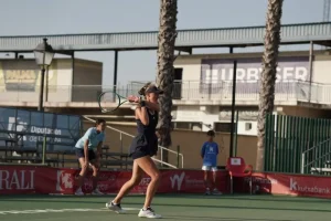 Las reinas de Wimbledon: Mladenovic y Guo se lucen y toman por asalto la Catedral