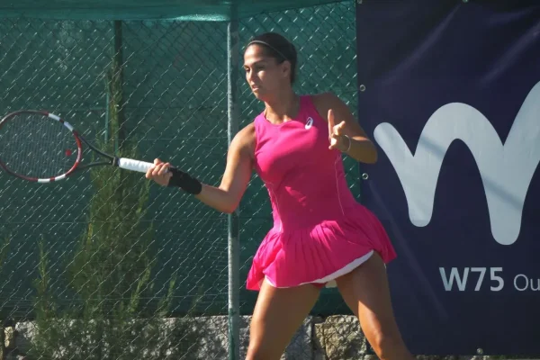 ITF Ourense: Shinikova y Zhiyenbayeva prometen una final de lujo en Galicia