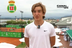 Fernando Fontán tras su debut en un ITF profesional en Santander: “Ganar el Campeonato de Europa con España y con mis compañeros ha sido una emoción enorme”