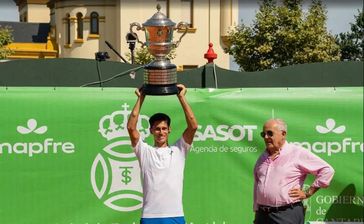 itf santander: carlos sanchez jover hace valer su favoritismo y conquista el titulo