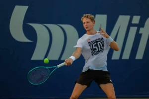 Landaluce aprovecha al falta de ritmo de Draper en Cincinnati