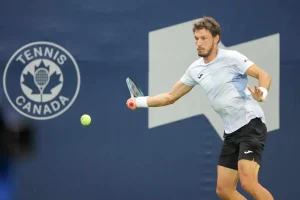 Pablo Carreño se derrumba en su debut en Montreal