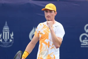 Marat Sharipov gana el duelo ruso en Guangzhou Huangpu para ser campeón por primera vez