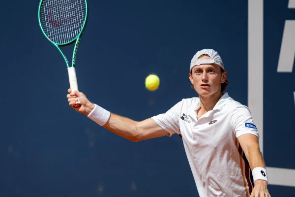 La venganza despiadada de Bonzi deja afuera a Buse en el US Open