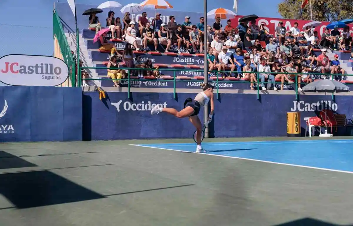 itf baza: jcastillo seguros aportara una beca deportiva para la campeona del torneo