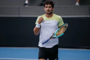 Mariano Navone prolonga su aventura de película en Flushing Meadows