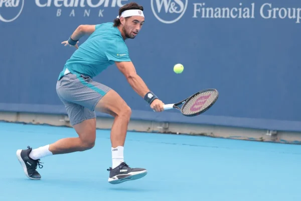 Tirante se estrella contra Struff y dice adiós al ATP de Pekín