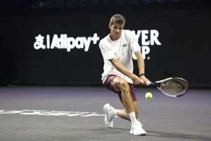 “Tomaré esta experiencia como una lección para el futuro”: Jódar antes de su debut en la Laver Cup