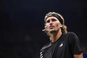 Zverev impone su experiencia en un flojo partido en el US Open 2026