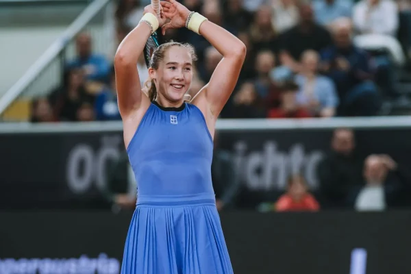 Andreeva y Noskova sellan su pasaporte a las WTA Finals