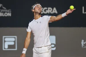 Horario, television y dónde ver ATP Viena 2026: Berrettini – Etcheverry