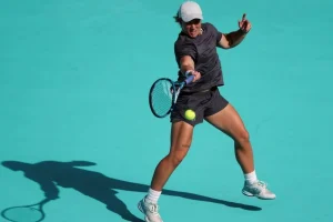 La gran sorpresa de Wuhan: La número 170 del mundo fulmina a Ostapenko y se cuela en la final
